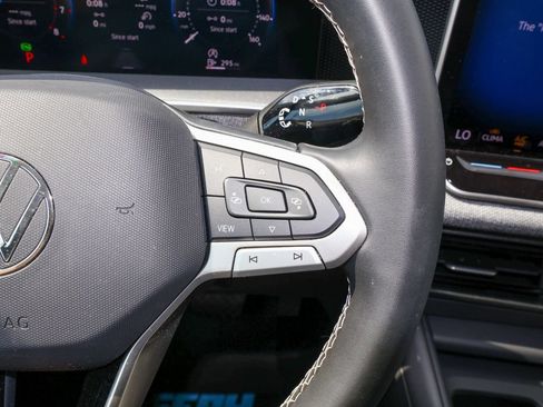 Certified 2025 Volkswagen Tiguan S FWD image 23