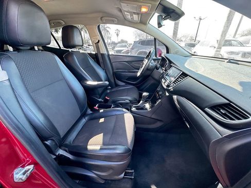 Used 2018 Buick Encore Preferred image 26