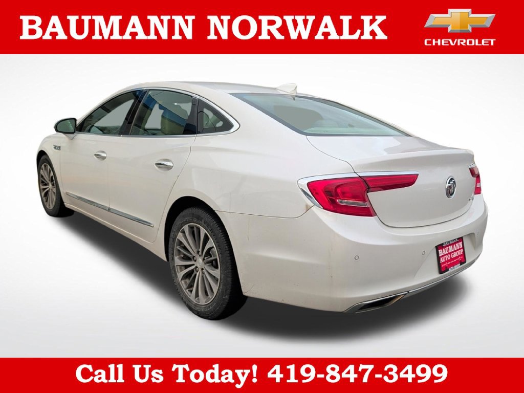 Used 2019 Buick LaCrosse Essence w/ Sun and Shade Package AWD/4WD image 7