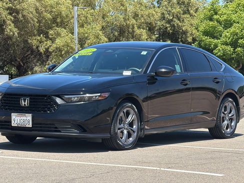 Used 2023 Honda Accord EX image 8