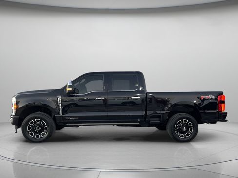 Certified 2024 Ford F250 Platinum w/ FX4 Off-Road Package image 5