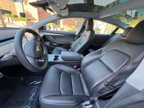 Used 2022 Tesla Model 3 Performance image 20