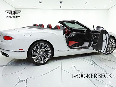 Certified 2022 Bentley Continental GT Mulliner AWD/4WD image 10