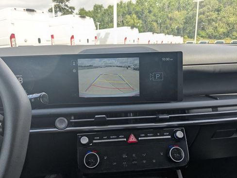 Used 2025 Hyundai Tucson SEL image 12