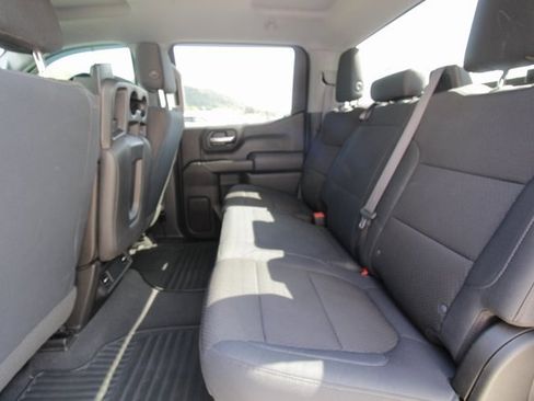 Used 2019 Chevrolet Silverado 1500 Custom Trail Boss w/ Custom Convenience Package image 28