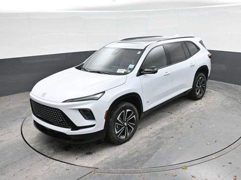 New 2026 Buick Enclave Sport Touring w/ Power Package image 30