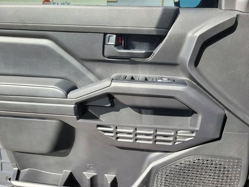 Used 2025 Toyota Tacoma SR RWD image 15