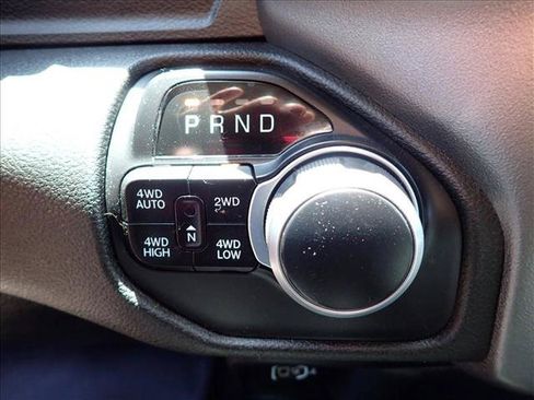 Used 2020 RAM 1500 Big Horn AWD/4WD image 15