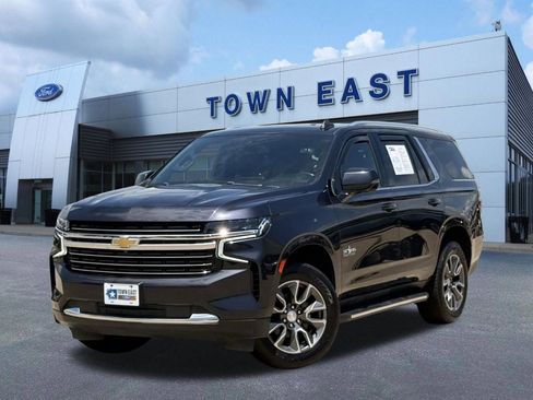 Used 2022 Chevrolet Tahoe LT w/ Luxury Package RWD image 1