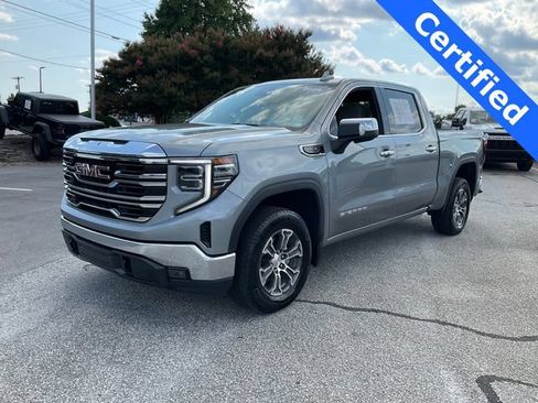 Certified 2026 GMC Sierra 1500 SLT AWD/4WD image 1