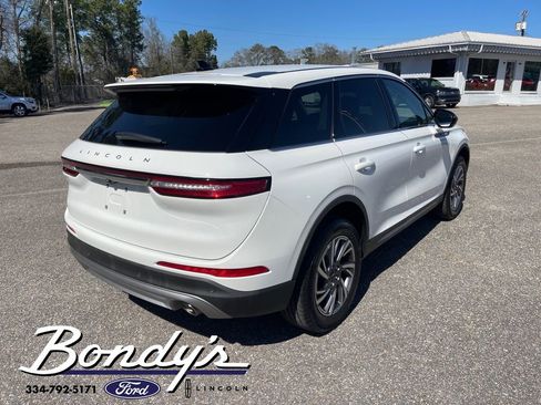 Used 2024 Lincoln Corsair FWD image 15