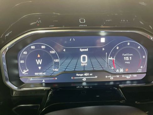 Used 2023 GMC Sierra 1500 SLT image 15