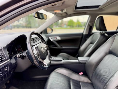 Used 2011 Lexus CT 200h Premium FWD image 11