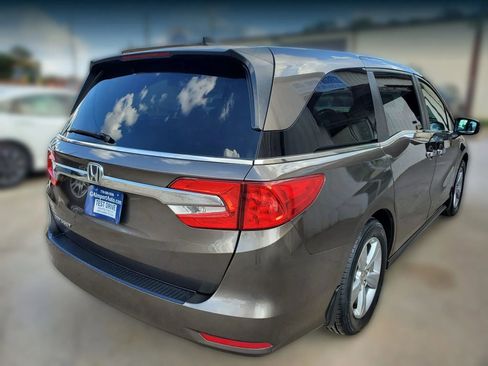Used 2019 Honda Odyssey EX-L image 8