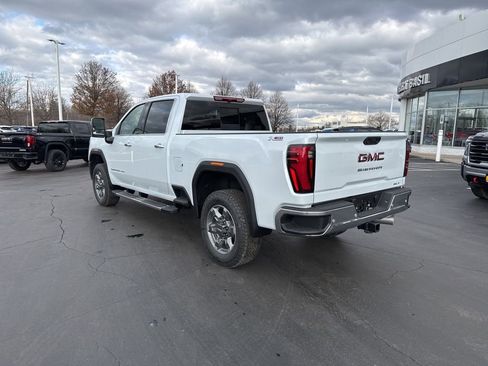 New 2026 GMC Sierra 2500 SLT w/ SLT Premium Package image 2