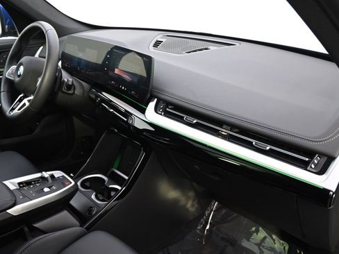 Used 2026 BMW X1 xDrive28i image 15