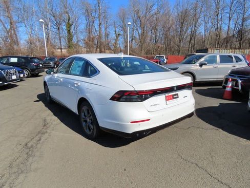 New 2026 Honda Accord SE image 4