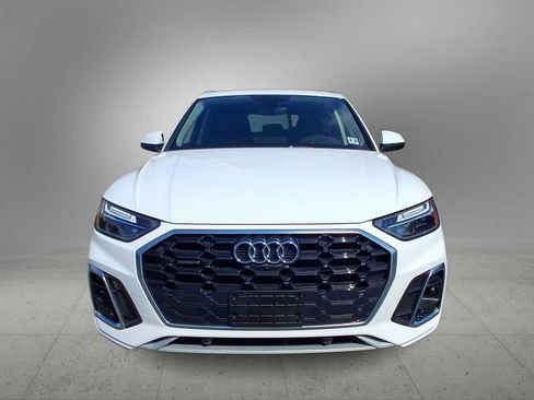 Used 2023 Audi Q5 2.0T Premium Plus w/ Premium Plus Package AWD/4WD image 3