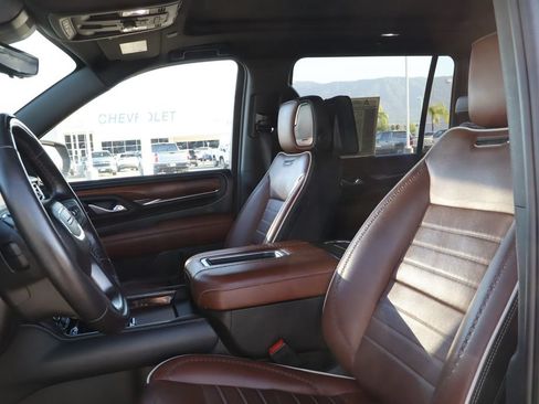 Used 2024 GMC Yukon XL Denali Ultimate AWD/4WD image 20