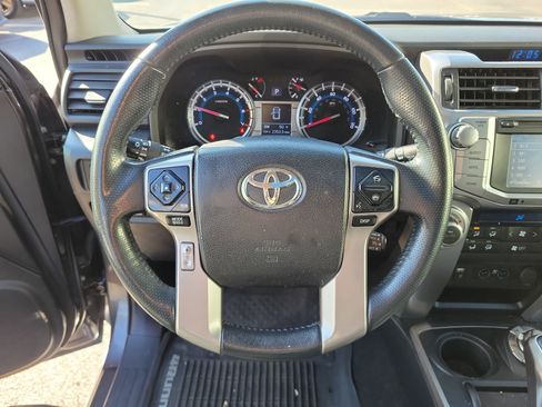 Used 2018 Toyota 4Runner Limited image 18