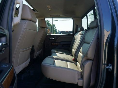 Used 2018 GMC Sierra 1500 SLT AWD/4WD image 26
