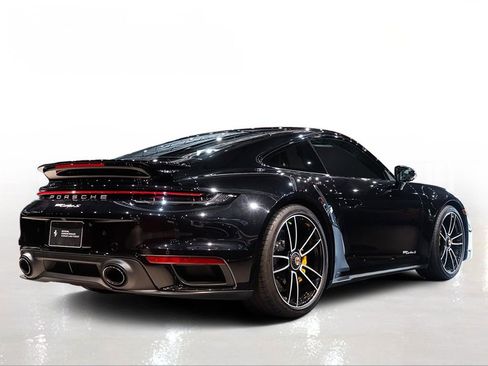 Used 2021 Porsche 911 Turbo S image 10
