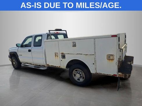 Used 2006 Chevrolet Silverado 2500 W/T AWD/4WD image 9