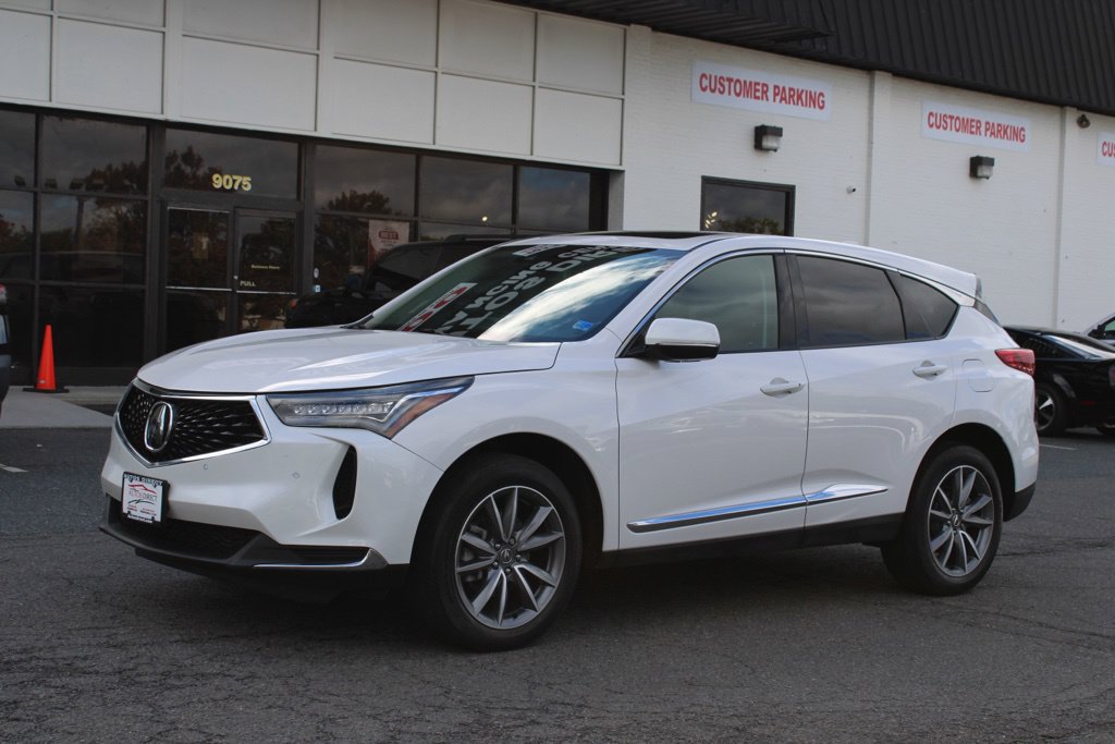 Used 2023 Acura RDX w/ Technology Package FWD image 3