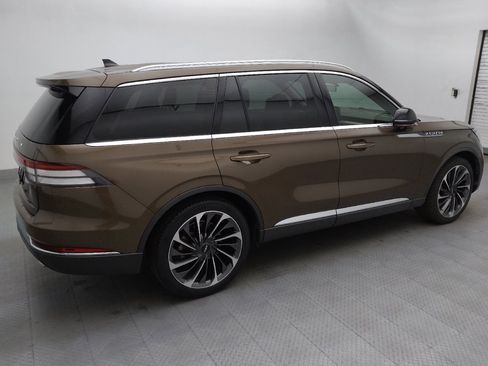 Used 2022 Lincoln Aviator Reserve w/ Equipment Group 201A RWD image 10