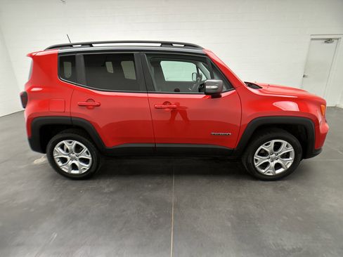 Used 2020 Jeep Renegade Limited w/ UConnect 8.4 Nav Group AWD/4WD image 9