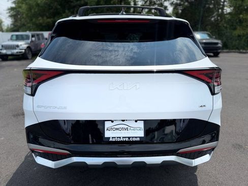 Used 2023 Kia Sportage SX AWD/4WD image 4