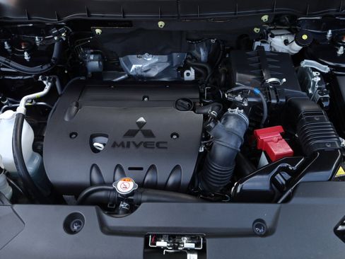 Used 2022 Mitsubishi Outlander Sport ES image 22