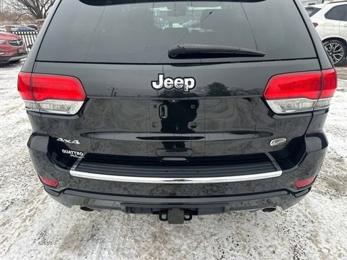 Used 2016 Jeep Grand Cherokee Overland w/ Advanced Technology Group image 14