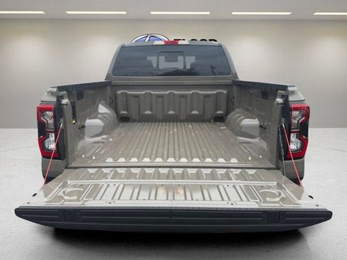 New 2026 Ford Ranger XLT w/ Black Appearance Package AWD/4WD image 7