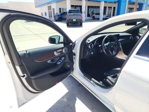 Used 2020 Mercedes-Benz C 300 Sedan image 19