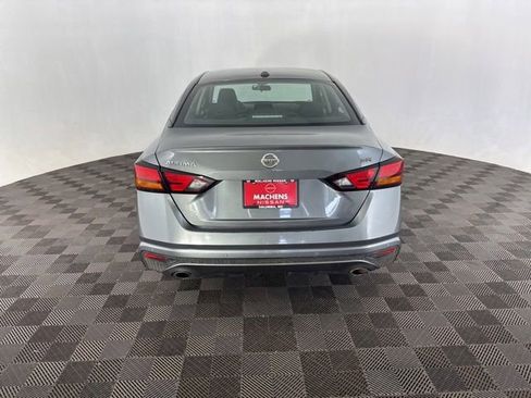 Certified 2021 Nissan Altima 2.5 SR FWD image 6