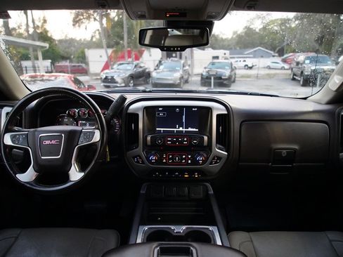 Used 2015 GMC Sierra 1500 SLT w/ SLT Crew Cab Value Package image 5