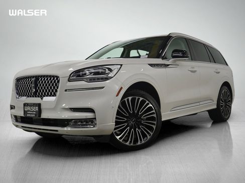 Used 2024 Lincoln Aviator Black Label image 1