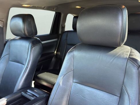 Used 2016 Toyota Highlander XLE image 7