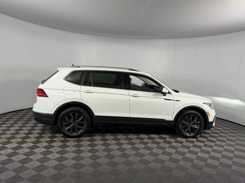 Used 2024 Volkswagen Tiguan SE AWD/4WD image 5