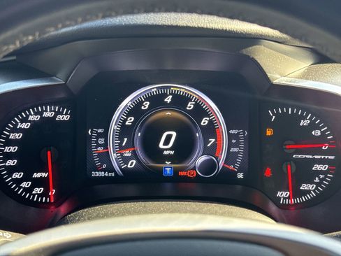 Used 2016 Chevrolet Corvette Stingray Coupe image 21