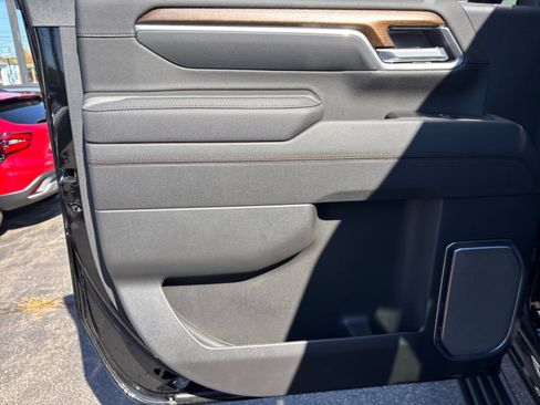 New 2025 Chevrolet Silverado 2500 High Country w/ High Country Premium Package image 23