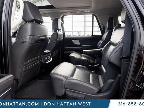 Used 2025 Ford Expedition Max Active AWD/4WD image 20