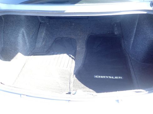 Used 2007 Chrysler 300 image 16