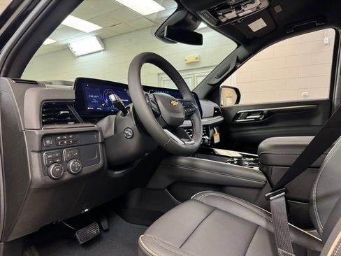 New 2026 Chevrolet Tahoe Premier AWD/4WD image 13