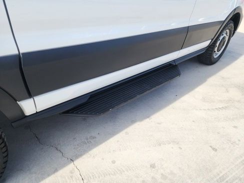 Used 2020 Ford Transit 250 Base image 10