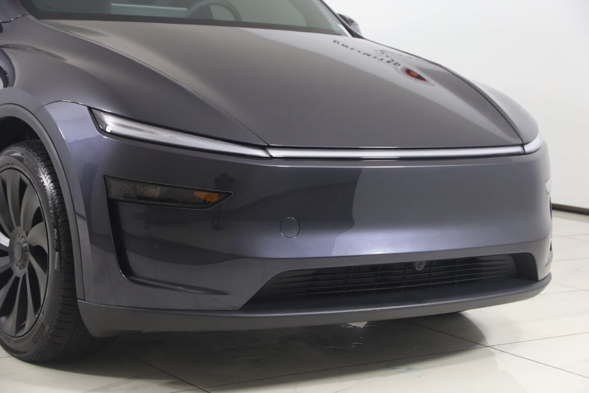 Used 2026 Tesla Model Y AWD image 38