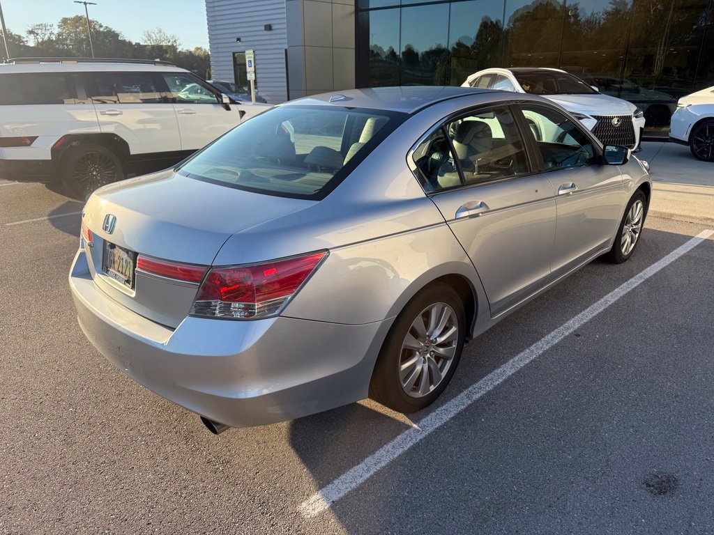 Used 2011 Honda Accord EX-L image 9