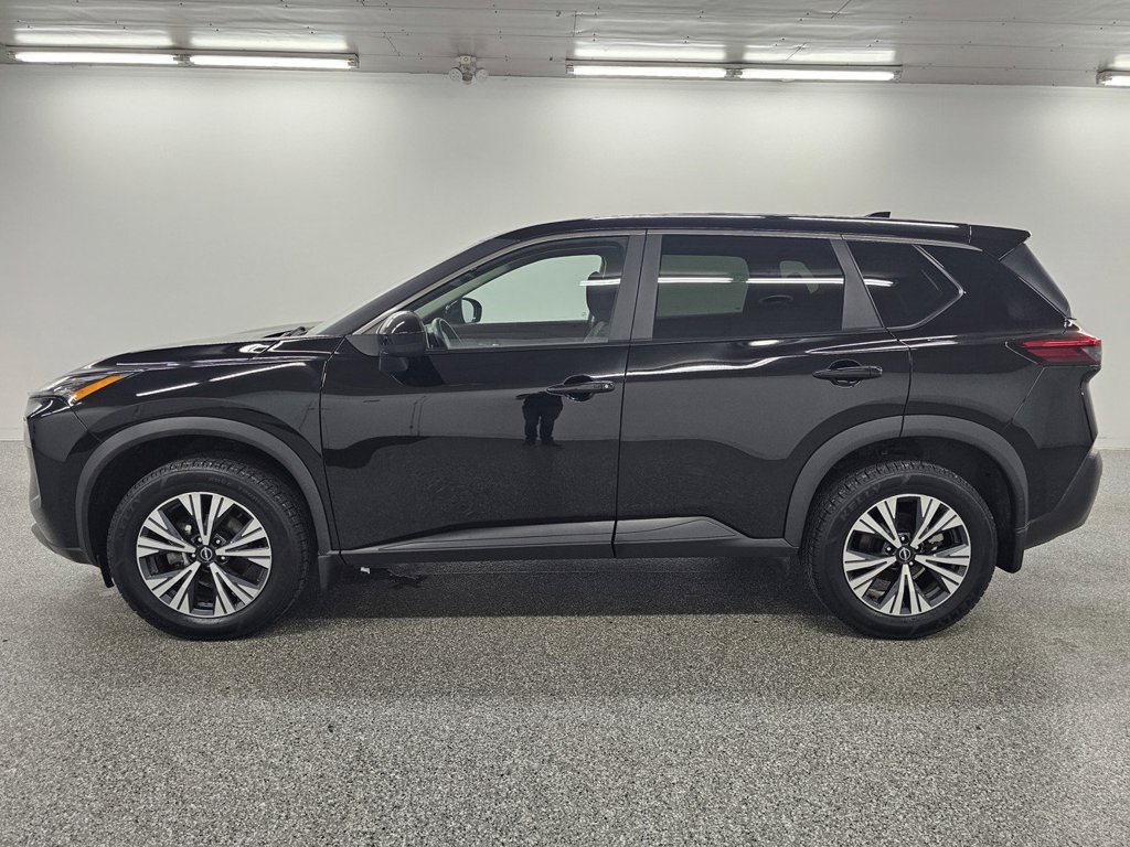 Used 2023 Nissan Rogue SV AWD/4WD image 7