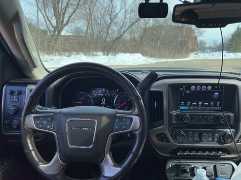 Used 2018 GMC Sierra 3500 Denali image 28
